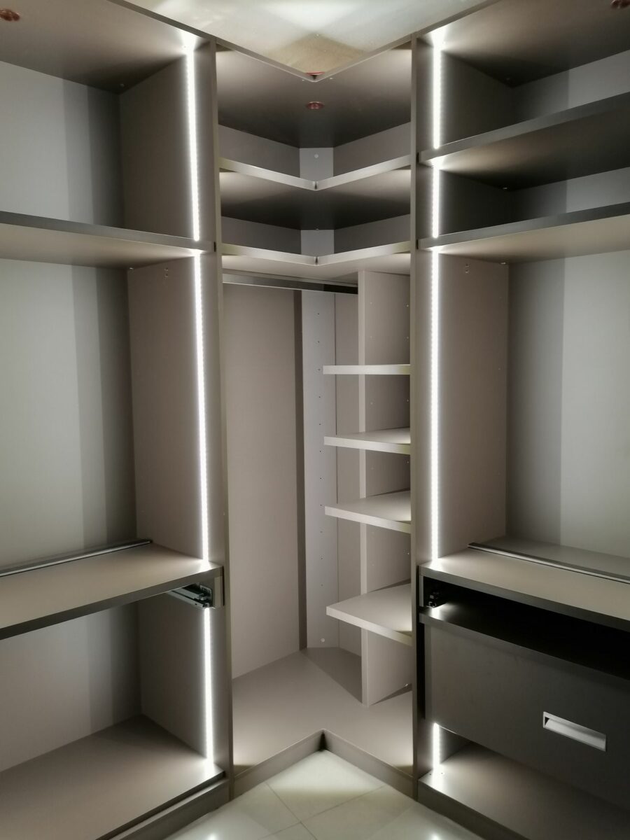 Гардеробная «Периметр» — фотография изделия